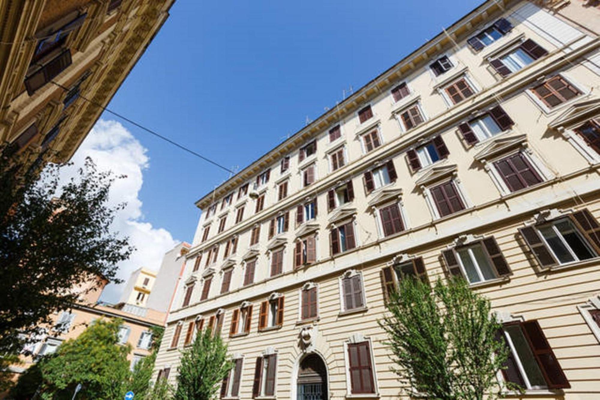 White Vatican Rome Exterior photo