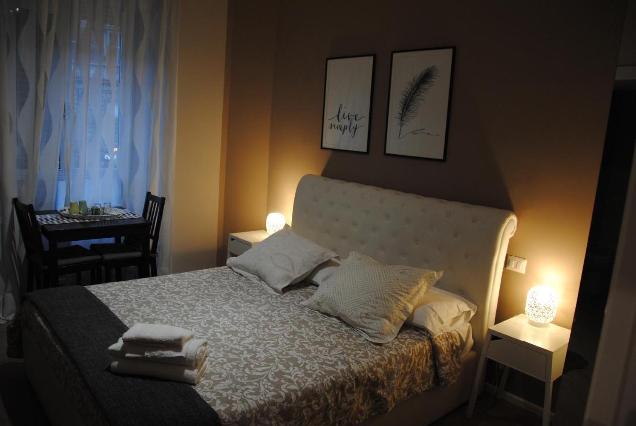 White Vatican Rome Room photo
